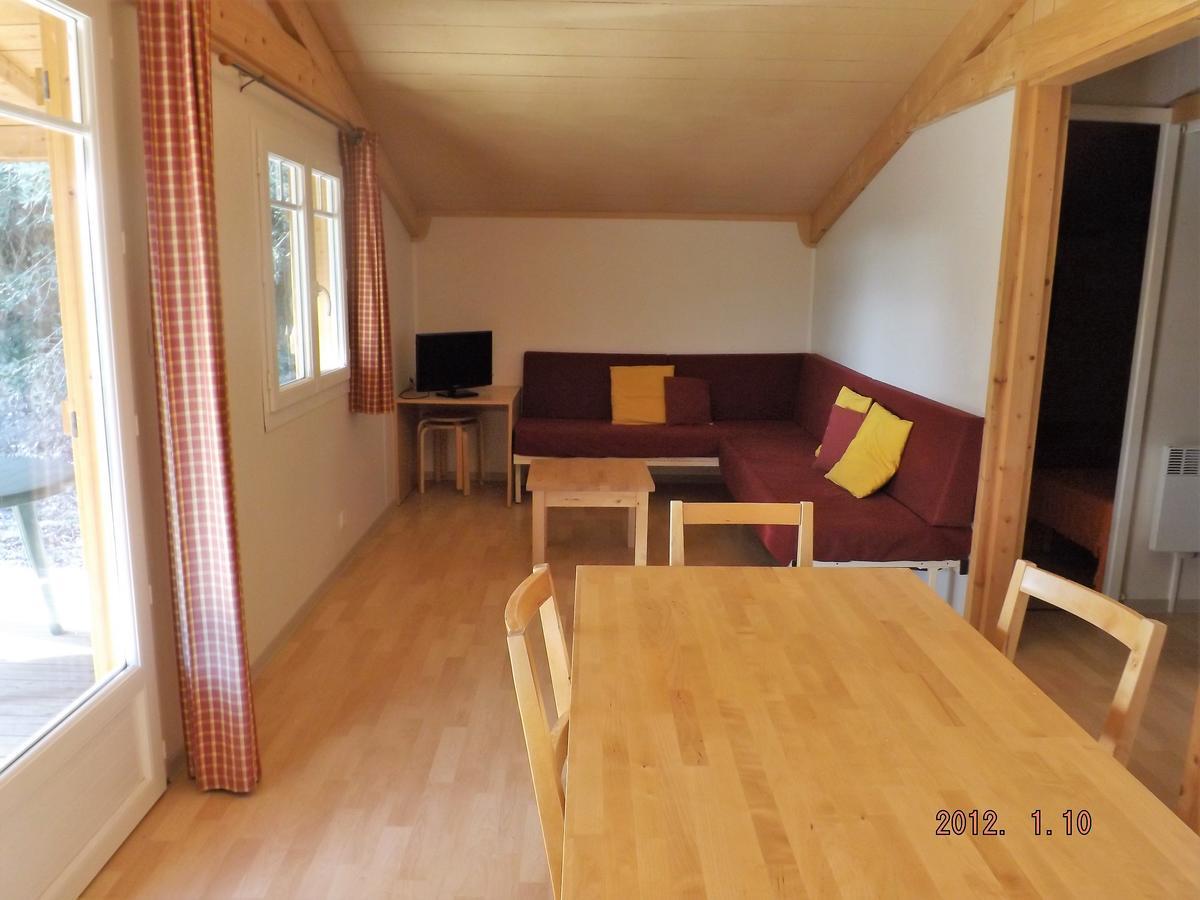 Les Chalets Du Relais D'Aguilar Tuchan Bagian luar foto